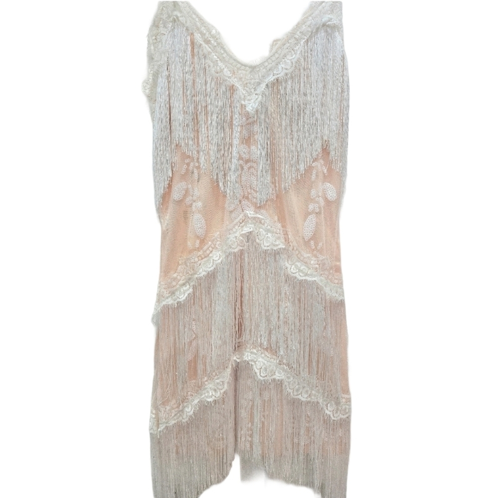 ✨2/$25 Fundaisy Fringe Lace Dress in Peach and White Flapper Party Dress - Picture 2 of 4